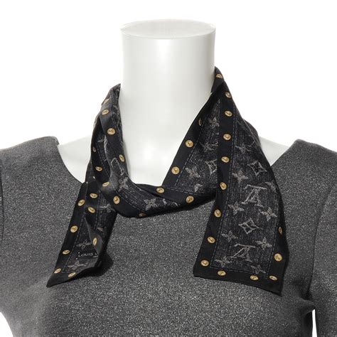 louis vuitton bandeau scarf.